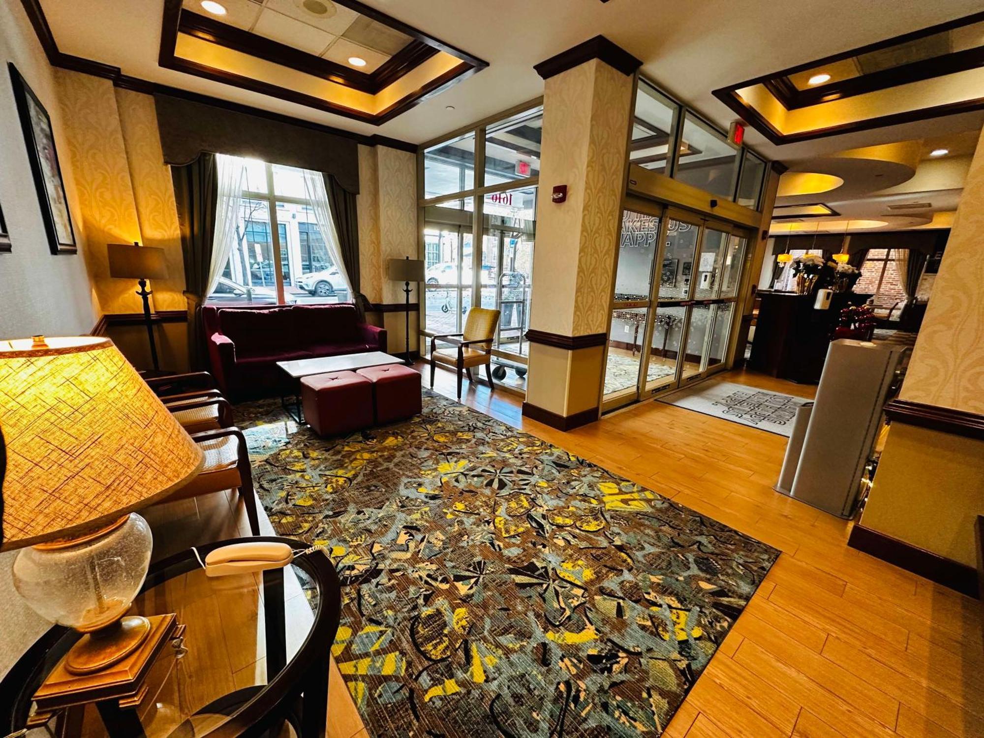 Hampton Inn Alexandria/Old Town Exteriér fotografie